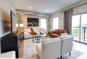 New Chic Condo in Pittsburgh